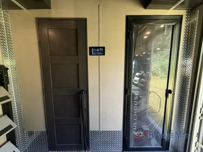 2022 DRV Luxury Suites FullHouse photo 33