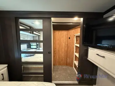 2022 DRV Luxury Suites FullHouse photo 28