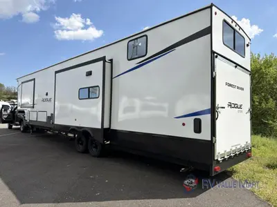 2026 Forest River RV Cherokee Rogue Store photo 6