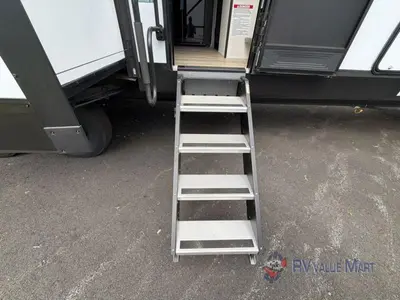 2026 Forest River RV Cherokee Rogue Store photo 15