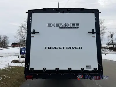 2026 Forest River RV Cherokee Grey Wolf photo 4