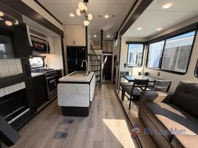 2026 Forest River RV Cherokee Rogue Store photo 9
