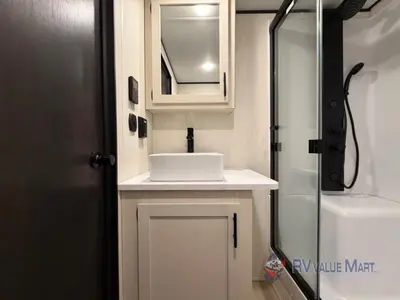 2026 Forest River RV Cherokee Rogue Store photo 33