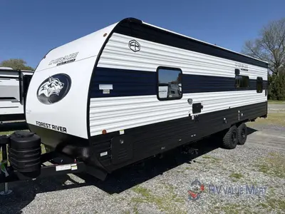 2026 Forest River RV Cherokee Grey Wolf photo 4