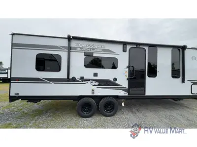 2026 Forest River RV Cherokee Grey Wolf Black Label photo 3