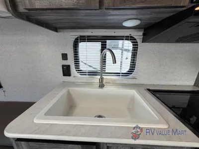 2019 Forest River RV Salem FSX photo 12