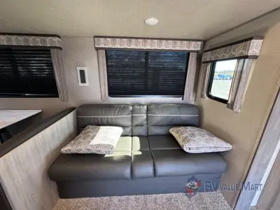 2022 Coachmen RV Catalina Legacy photo 10
