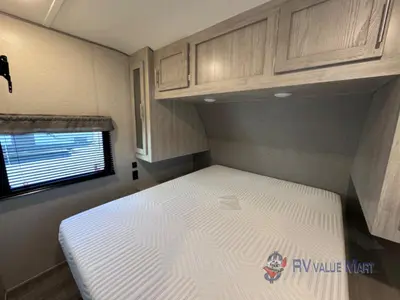 2022 Coachmen RV Catalina Legacy photo 25