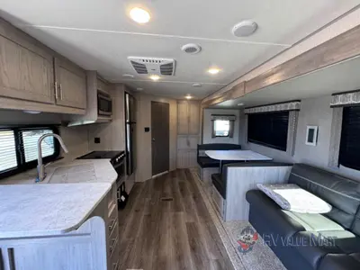 2022 Coachmen RV Catalina Legacy photo 8