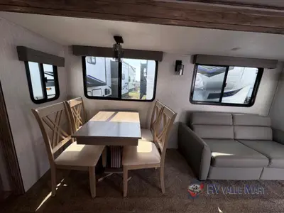 2022 Palomino SolAire Ultra Lite photo 14