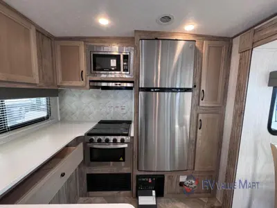 2022 Palomino SolAire Ultra Lite photo 15