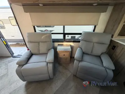 2022 Palomino SolAire Ultra Lite photo 11