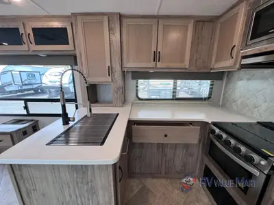 2022 Palomino SolAire Ultra Lite photo 16