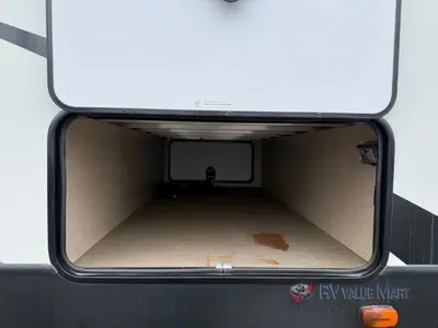 2017 Dutchmen RV Kodiak Ultimate photo 8