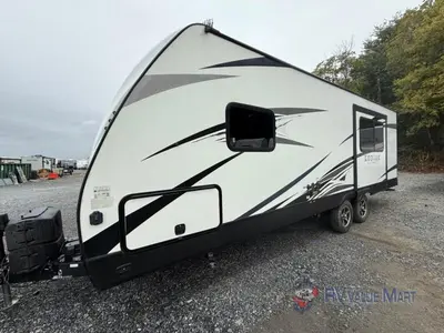 2017 Dutchmen RV Kodiak Ultimate photo 3