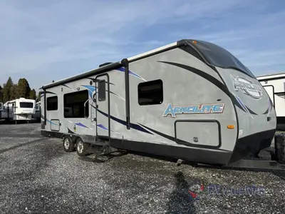 2013 Dutchmen RV Aerolite photo 2