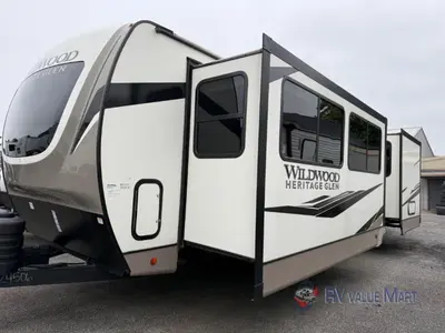 2023 Forest River RV Wildwood Heritage Glen photo 5