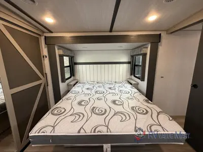 2023 Forest River RV Wildwood Heritage Glen photo 16