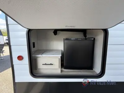 2025 Shasta RVs i-5 Edition photo 6