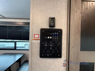 2021 Keystone RV Outback Ultra Lite photo 17