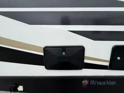 2021 Keystone RV Outback Ultra Lite photo 6