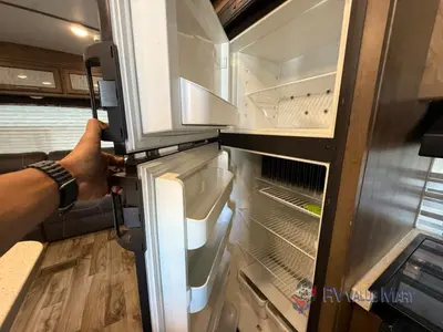 2018 Keystone RV Cougar Half-Ton Series photo 17