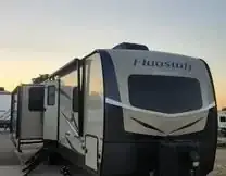 Used 2020 Flagstaff Super Lite 29RSWSD