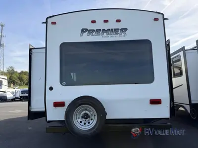 2014 Keystone RV Premier Ultra Lite photo 4