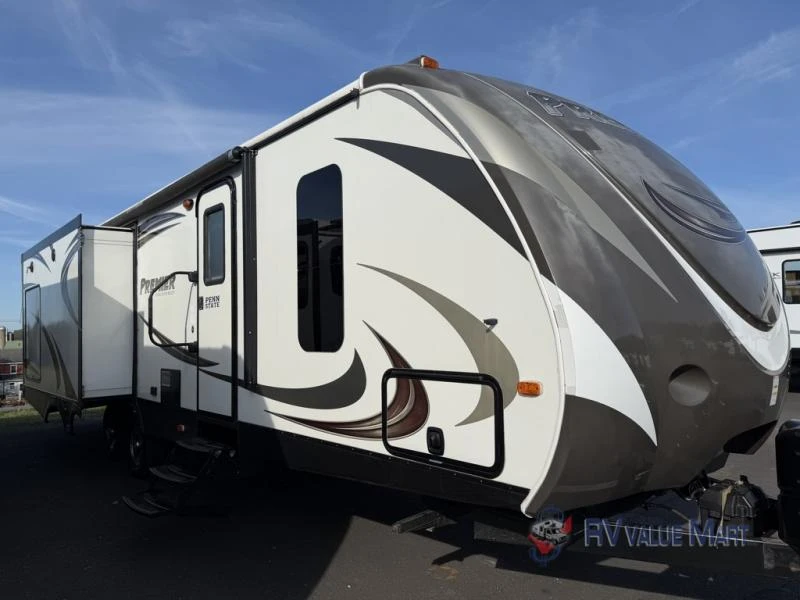 2014 Keystone RV Premier Ultra Lite exterior