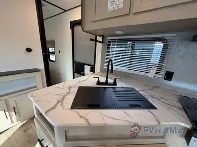 2026 Shasta RVs i-5 Edition photo 14