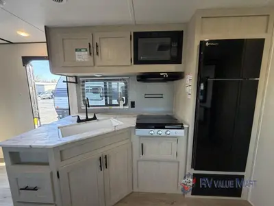 2026 Shasta RVs i-5 Edition photo 11