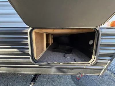 2020 Forest River RV Cherokee Grey Wolf photo 7