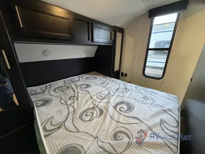 2020 Forest River RV Cherokee Grey Wolf photo 24