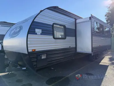 2020 Forest River RV Cherokee Grey Wolf photo 3