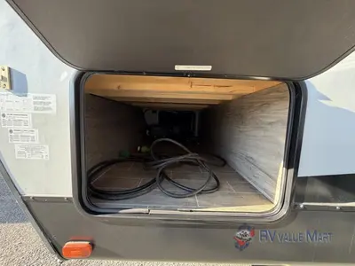 2020 Forest River RV Cherokee Alpha Wolf photo 7