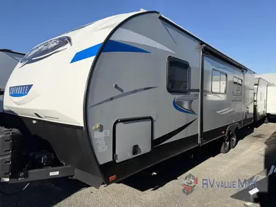 2020 Forest River RV Cherokee Alpha Wolf photo 3