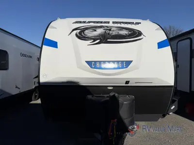 2020 Forest River RV Cherokee Alpha Wolf photo 2