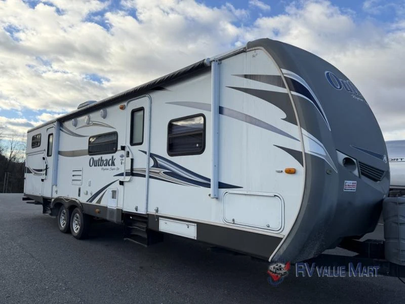 2013 Keystone RV Outback exterior