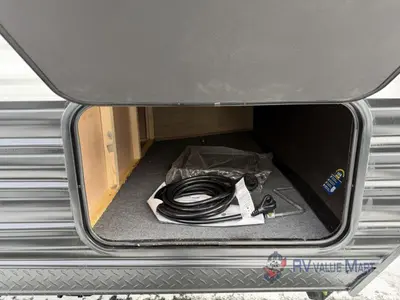 2026 Forest River RV Cherokee Grey Wolf photo 7