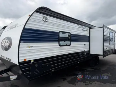 2026 Forest River RV Cherokee Grey Wolf photo 3