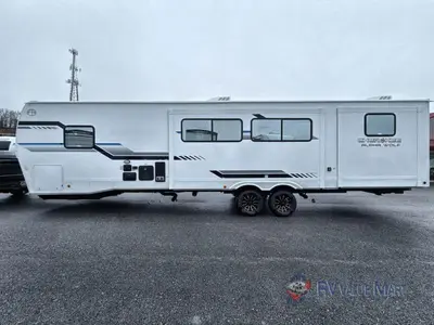 2026 Forest River RV Cherokee Alpha Wolf photo 5