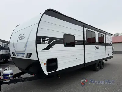 2026 Shasta RVs i-5 Edition photo 3