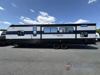 2026 Forest River RV Cherokee Grey Wolf photo 5