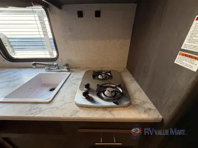 2022 Dutchmen RV Coleman Lantern LT Series photo 13