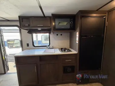 2022 Dutchmen RV Coleman Lantern LT Series photo 11
