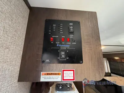 2022 Dutchmen RV Coleman Lantern LT Series photo 20