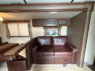 2016 Keystone RV Premier Ultra Lite photo 10