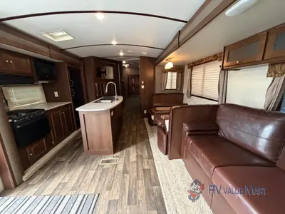 2016 Keystone RV Premier Ultra Lite photo 9