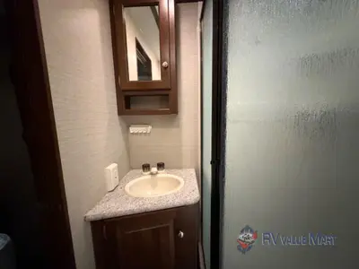 2016 Keystone RV Premier Ultra Lite photo 22