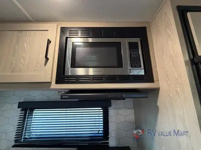 2021 Forest River RV Flagstaff Super Lite photo 15